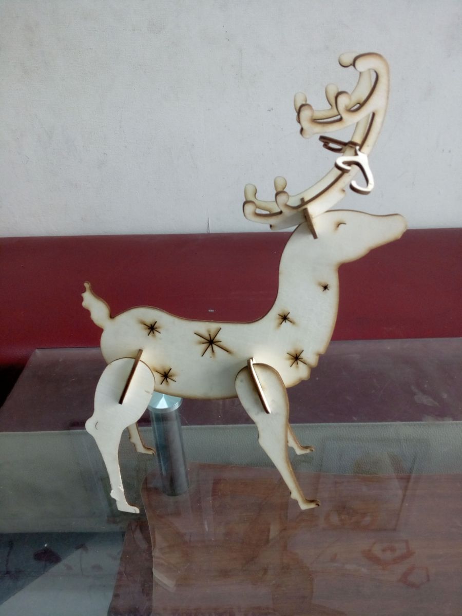 Quà lưu niệm lắp ráp gỗ 3D mô hình nai đỏ-Red deer 