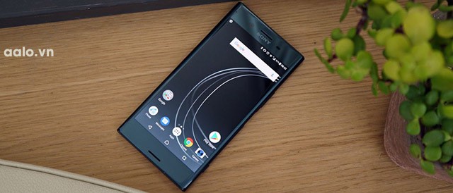 Điện thoại Sony Xperia XZ Premium