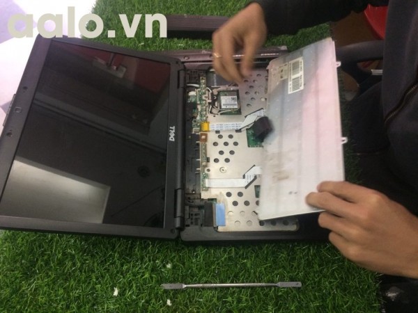 Thay bàn phím laptop - chỉ 190.000 đ