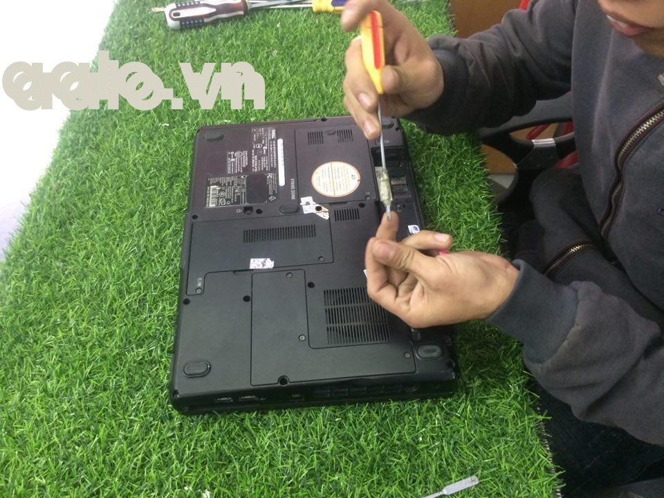 Sửa laptop dell 1425 lỗi bàn phím-aalo.vn