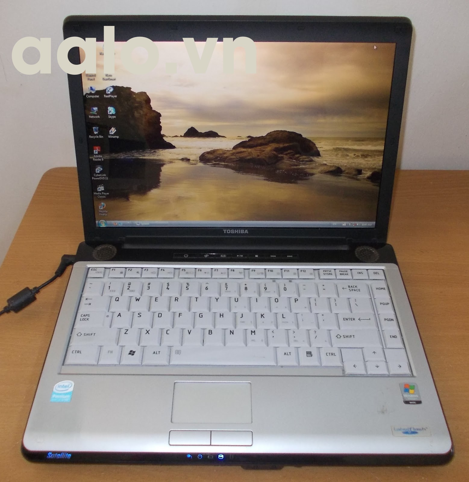 Bàn phím laptop TOSHIBA M200 A200, A300, A305, M300, M500 trắng - Keyboard TOSHIBA