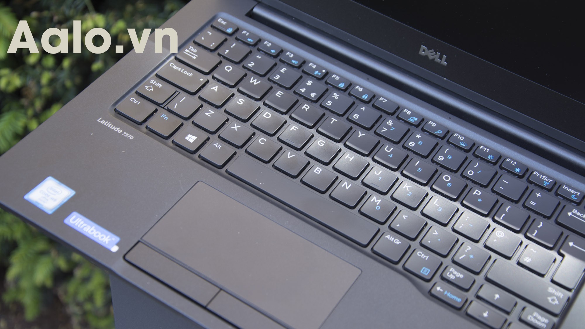 Laptop cũ Dell Latitude 7370 (Core M7 6525U/ Ram 8GB/ SSD 128GB/ 13 FHD)